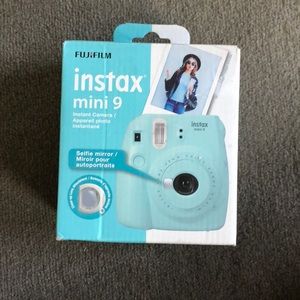 Blue Instax mini 9